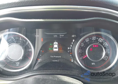 2016 Dodge Challenger Sxt z USA, uszkodzony, nr VIN 2C3CDZAG7GH184350